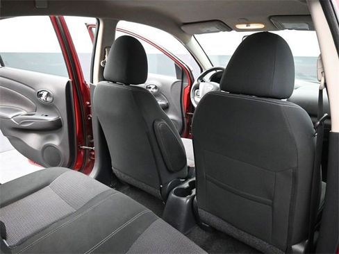 Used 2018 Nissan Versa SV w/ SV Special Edition Package image 19
