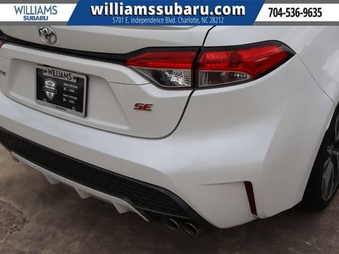 Used 2021 Toyota Corolla SE w/ SE Premium Package FWD image 12