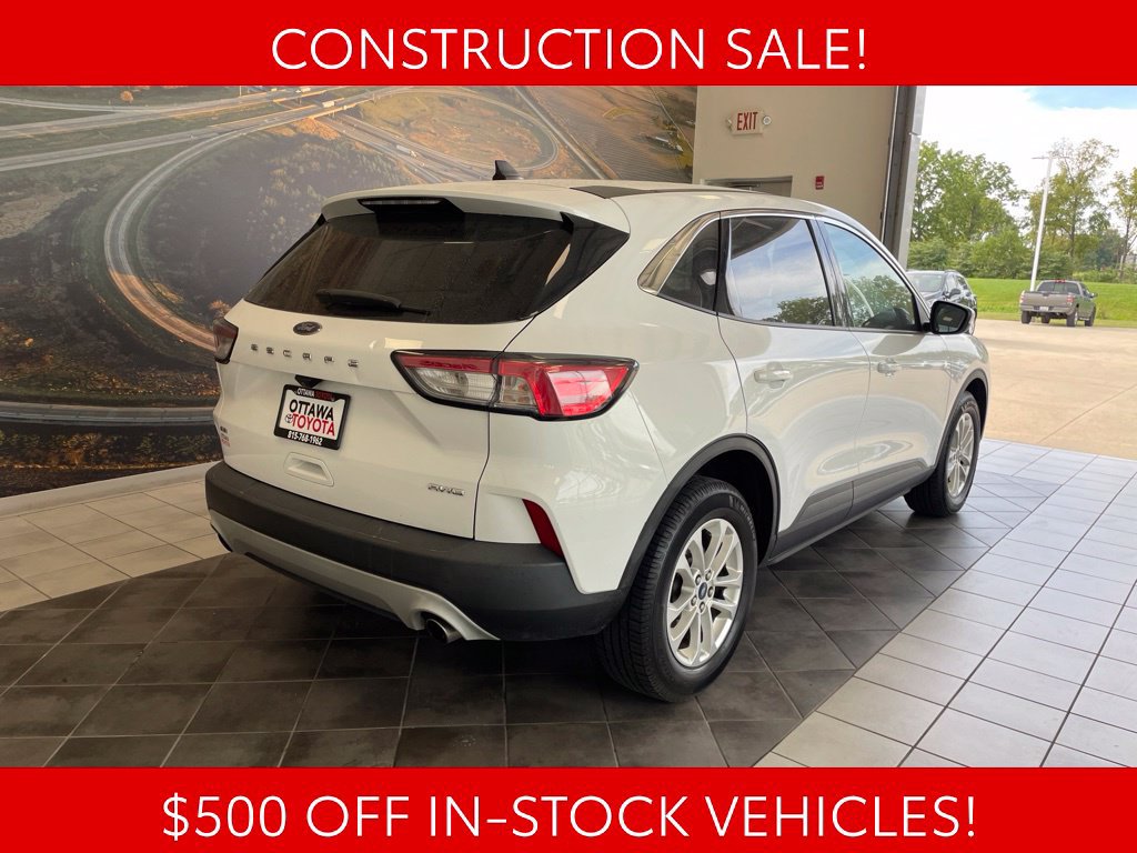 Used 2021 Ford Escape SE w/ Cold Weather Package AWD/4WD image 5