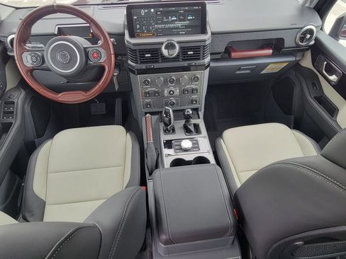 New 2026 INEOS Grenadier Station Wagon AWD/4WD image 12