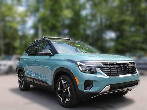 New 2026 Kia Seltos EX image 1