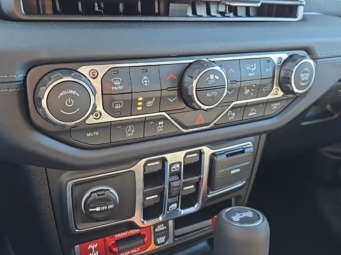 New 2026 Jeep Wrangler Unlimited Rubicon image 42