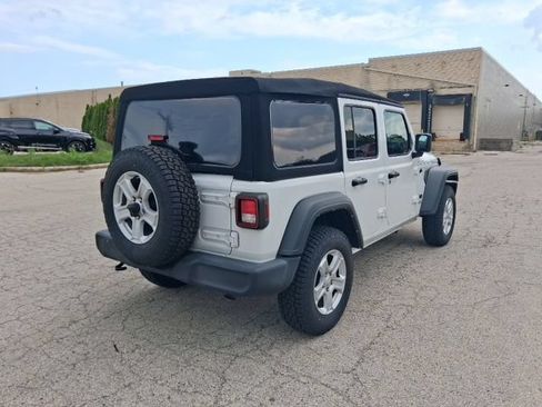 Used 2021 Jeep Wrangler Unlimited Sport AWD/4WD image 5