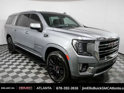 Used 2023 GMC Yukon XL SLT w/ SLT Premium Package