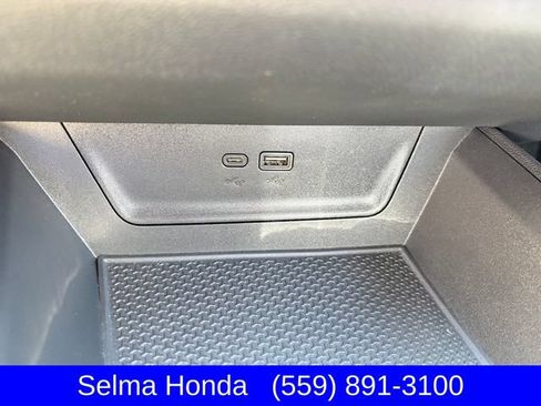 Used 2025 Chevrolet Equinox LT w/ Convenience Package II AWD/4WD image 20