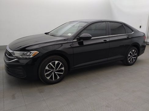 Used 2023 Volkswagen Jetta S FWD image 2