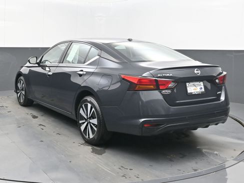 Used 2021 Nissan Altima 2.5 SV image 6