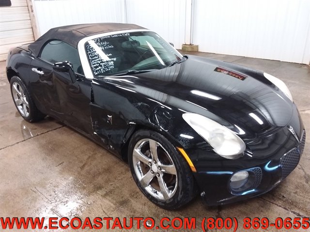 Used 2007 Pontiac Solstice GXP w/ Premium Package RWD image 1