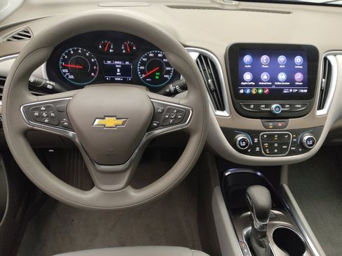 Used 2023 Chevrolet Malibu LT FWD image 22