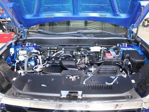Used 2024 Honda CR-V EX image 8
