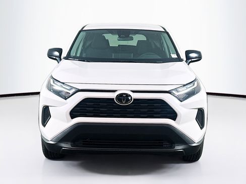 Used 2025 Toyota RAV4 LE image 2