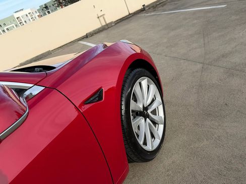 Used 2020 Tesla Model 3 Standard Range Plus RWD image 50