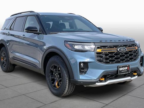 New 2026 Ford Explorer Tremor image 2