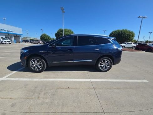 Used 2023 Buick Enclave Premium w/ Experience Buick Package AWD/4WD image 2