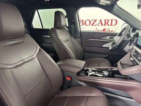 New 2026 Ford Explorer Platinum image 20