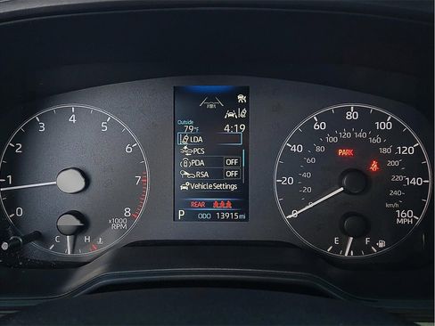 Used 2024 Toyota Corolla SE image 18