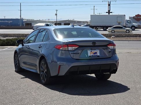 New 2026 Toyota Corolla SE image 3