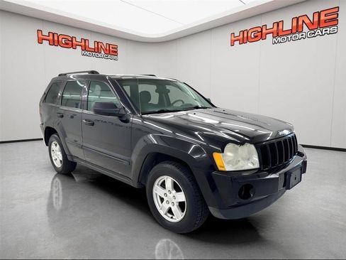 Used 2007 Jeep Grand Cherokee Laredo RWD image 3