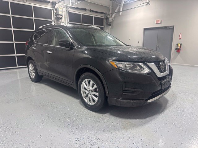 Used 2020 Nissan Rogue SV AWD/4WD image 3