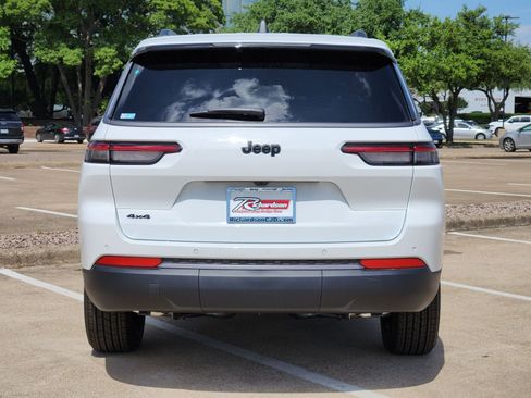 New 2026 Jeep Grand Cherokee L 4WD image 5