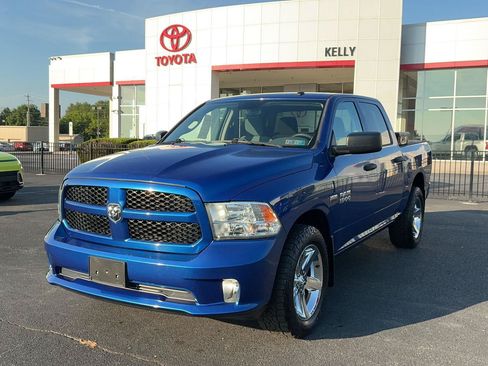 Used 2017 RAM 1500 Express AWD/4WD image 1