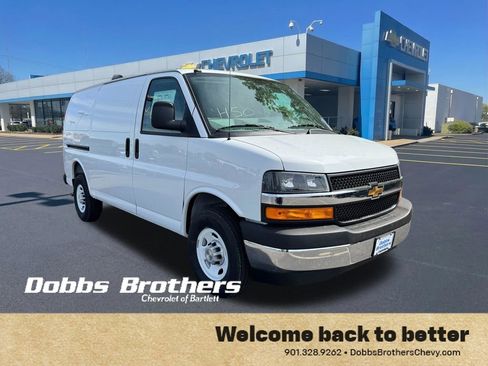New 2026 Chevrolet Express 2500 w/ Driver Convenience Package image 7