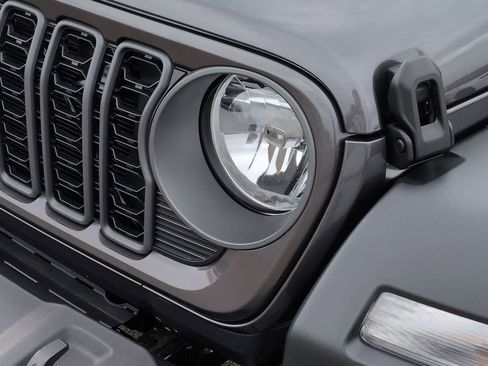 New 2026 Jeep Wrangler Unlimited Sport AWD/4WD image 11
