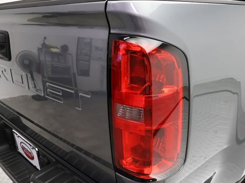 Used 2021 Chevrolet Colorado LT w/ Safety Package image 9