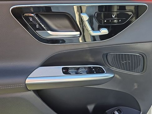 New 2026 Mercedes-Benz GLC 43 AMG 4MATIC image 12