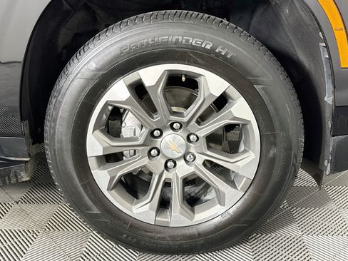 Used 2025 Chevrolet Tahoe LS RWD image 53