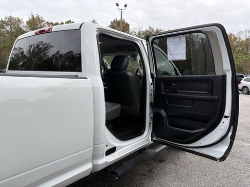 Used 2017 RAM 2500 ST w/ Protection Group image 27