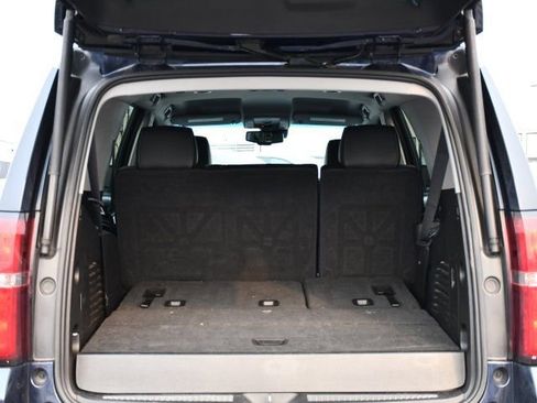 Used 2018 Chevrolet Tahoe LT image 25