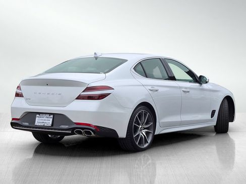Used 2023 Genesis G70 2.0T RWD image 4