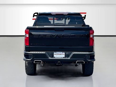 Used 2021 Chevrolet Silverado 1500 LT Trail Boss w/ Convenience Package II AWD/4WD image 6