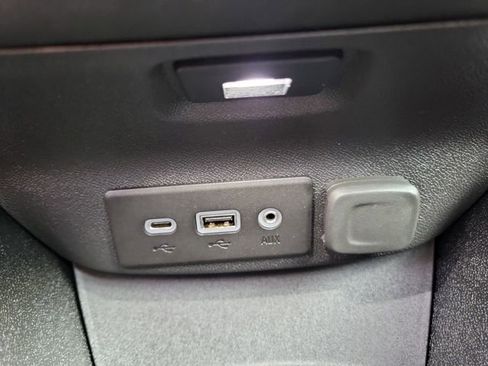 Certified 2025 Chevrolet Malibu RS image 29