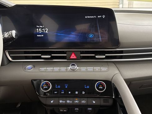 Certified 2023 Hyundai Elantra SEL w/ Convenience Package FWD image 23