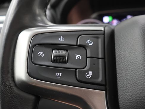 Used 2020 Chevrolet Silverado 2500 LTZ w/ LTZ Premium Package AWD/4WD image 16