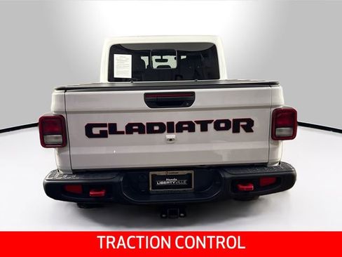Used 2022 Jeep Gladiator Rubicon w/ Cold Weather Group image 9