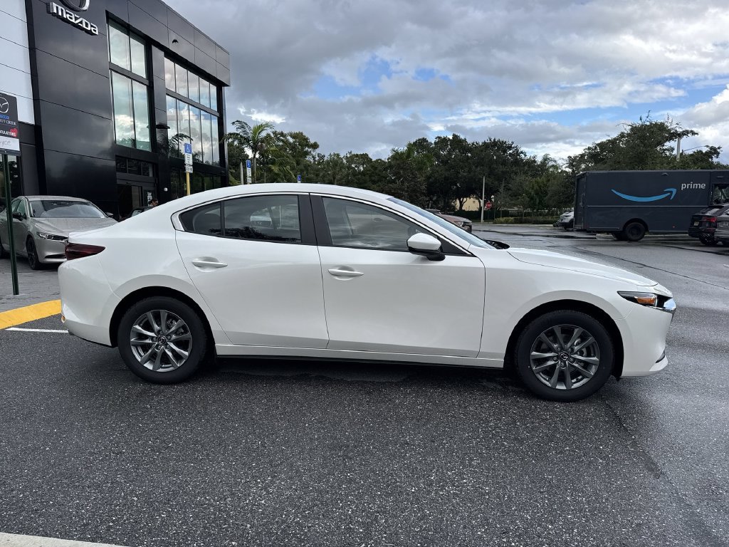 New 2026 MAZDA MAZDA3 s FWD image 5