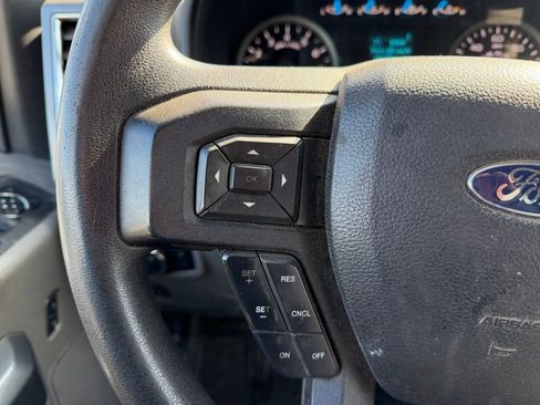 Used 2015 Ford F150 XLT image 10