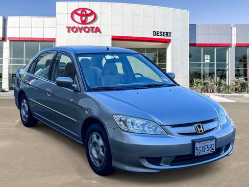 Used 2004 Honda Civic Hybrid Sedan image 1