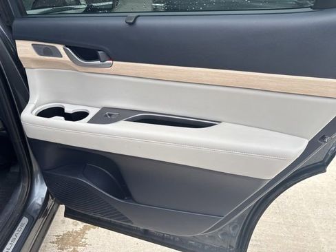 Used 2024 Hyundai Palisade Limited AWD/4WD image 22