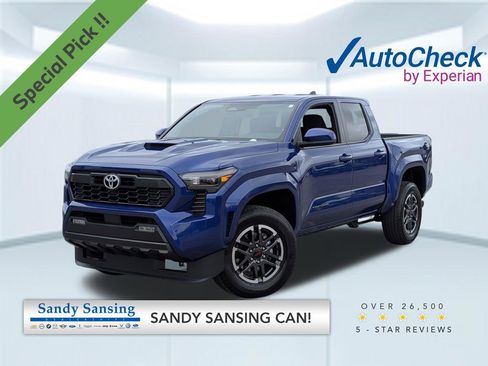 Used 2025 Toyota Tacoma TRD Sport AWD/4WD image 1
