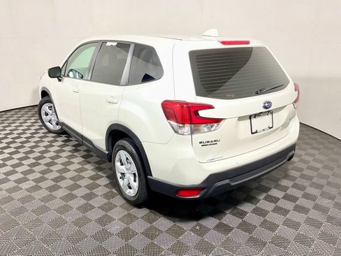 Used 2019 Subaru Forester AWD/4WD image 11