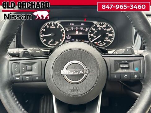 Used 2023 Nissan Pathfinder SL w/ Lighting Package (N92) image 22