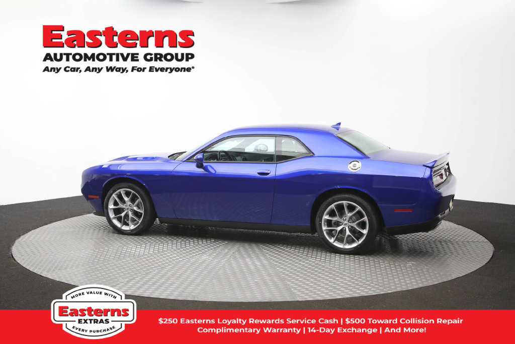 Used 2022 Dodge Challenger SXT w/ Plus Package RWD image 63