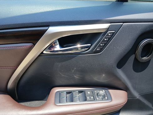 Used 2018 Lexus RX 350L AWD image 10