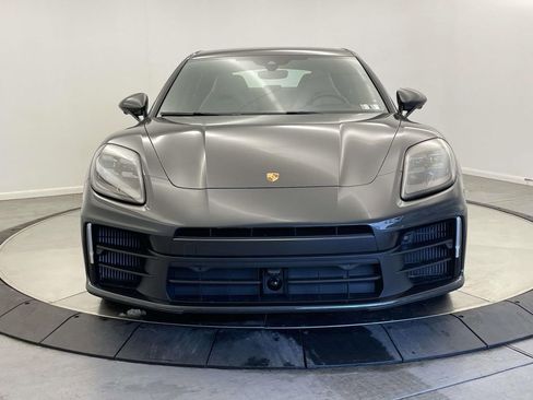 Used 2024 Porsche Panamera 4 image 10