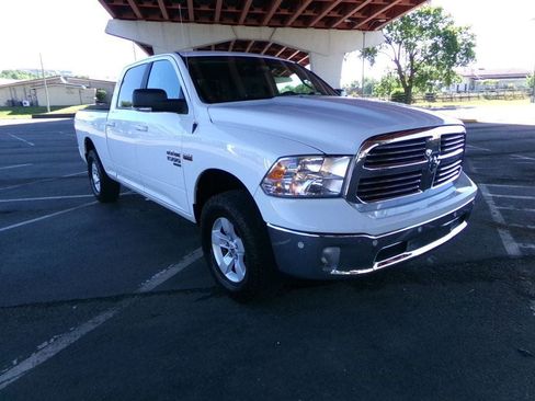 Used 2019 RAM 1500 Big Horn AWD/4WD image 4