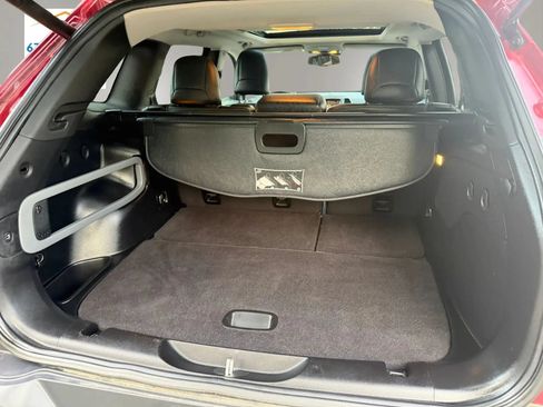 Used 2014 Jeep Cherokee Limited w/ Technology Group FWD image 17